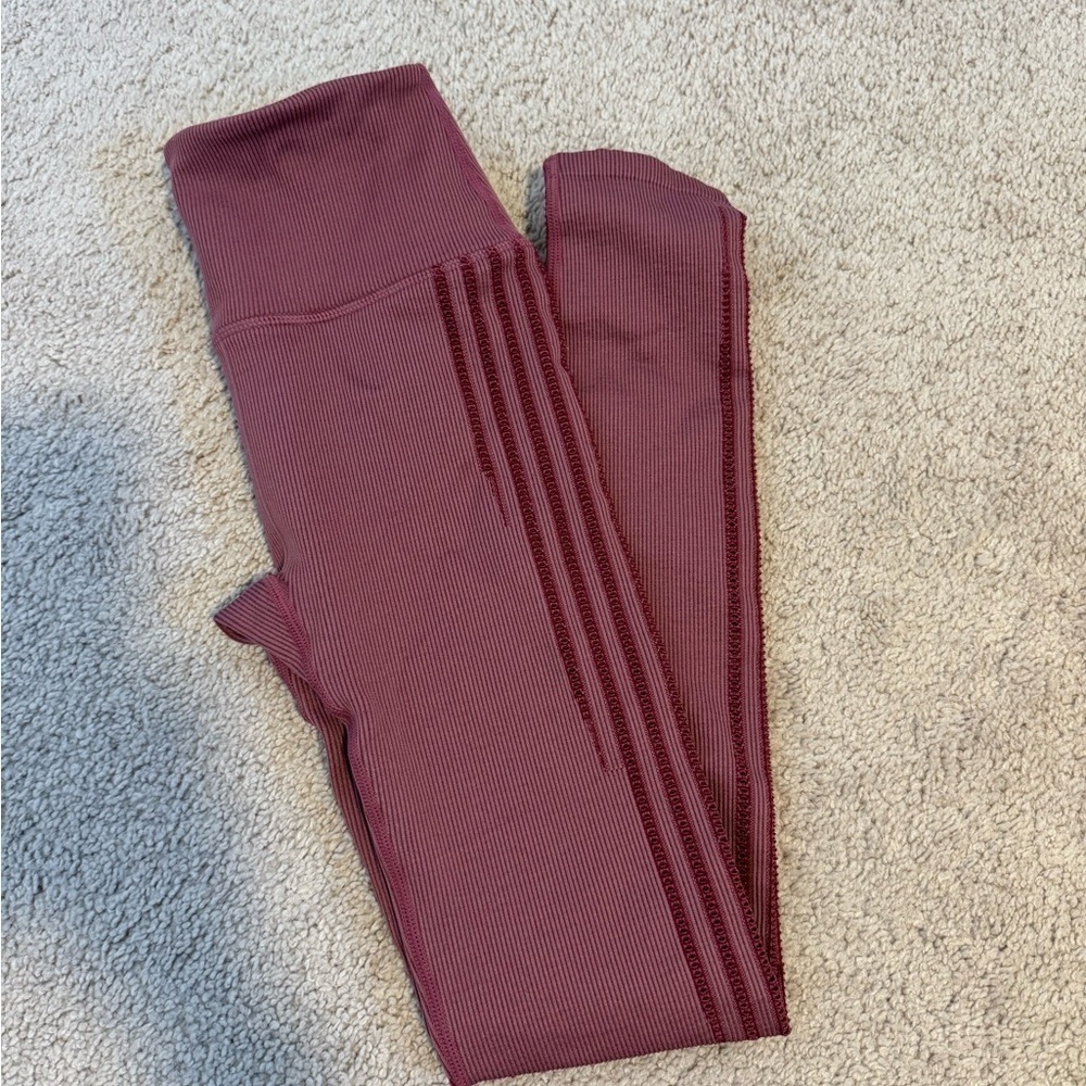 Fabletics Women’s Ribbed Mauve Leggings‎ Size XS
